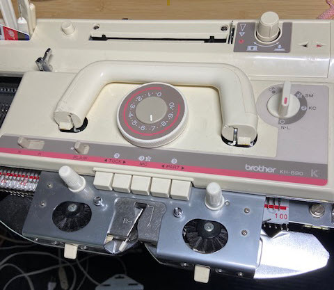 Brother KH890 knitting machine