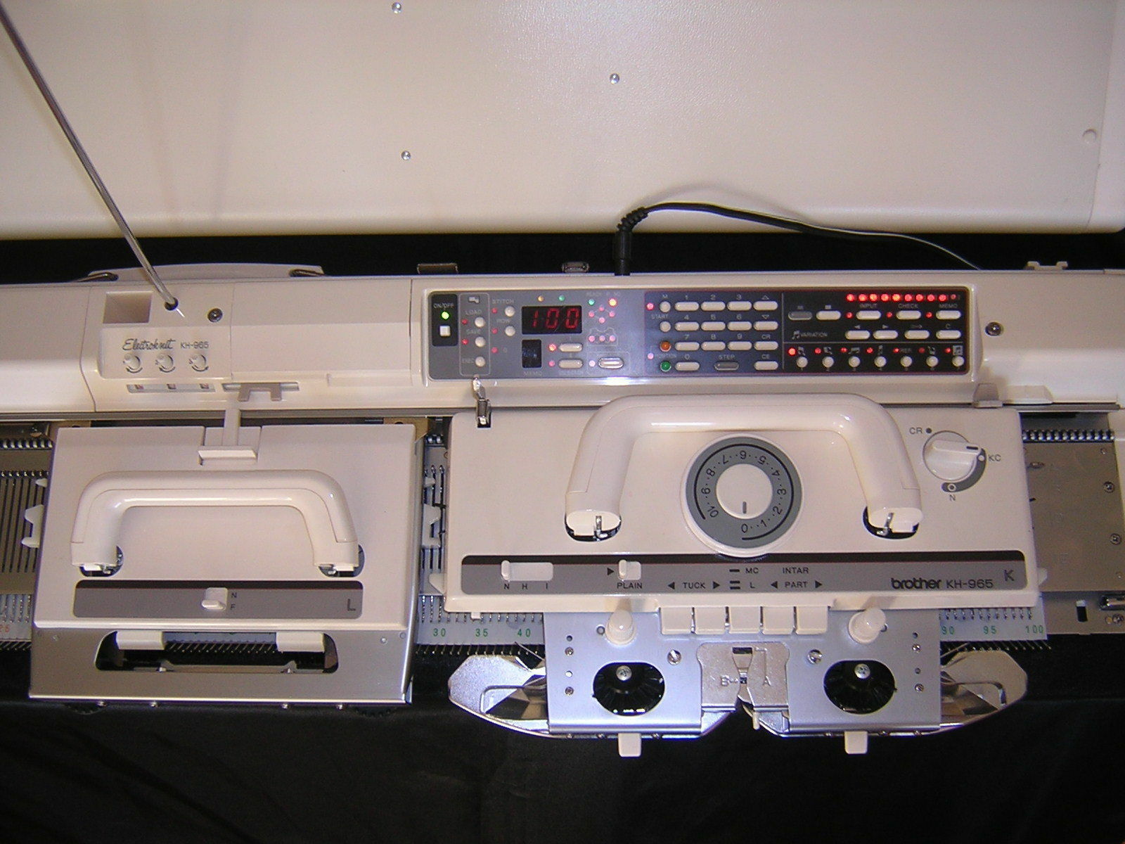 Brother/Knitking Vcx KH965I knitting machine