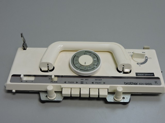 Brother KH965 knitting machine