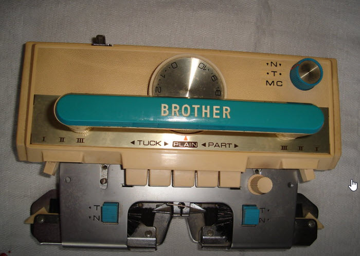 Brother KH555 knitting machine
